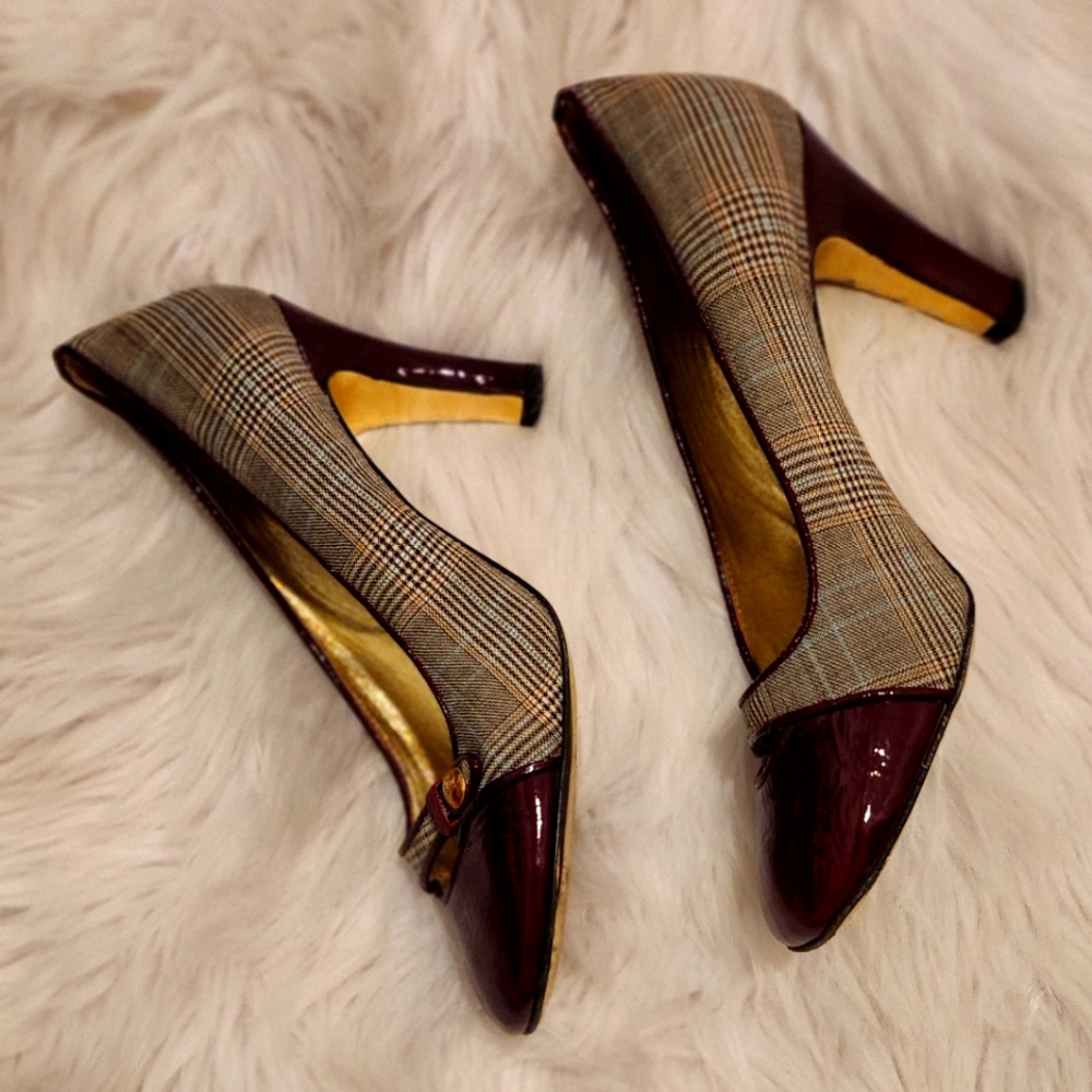 Juicy Couture Mary Jane High Heels